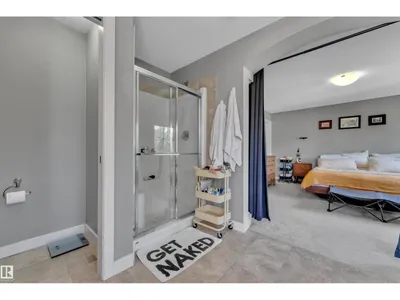 11929 63 STREET NW photo 29