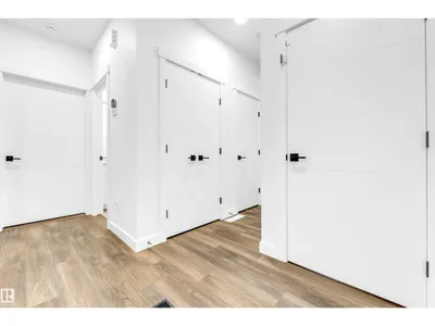 1336 11 AV NW photo 15
