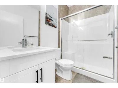 1336 11 AV NW photo 16