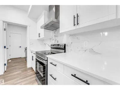 1336 11 AV NW photo 23