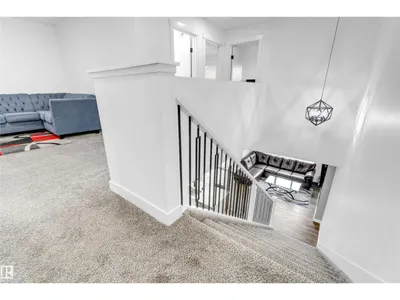 1336 11 AV NW photo 31
