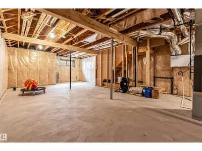 1336 11 AV NW photo 49