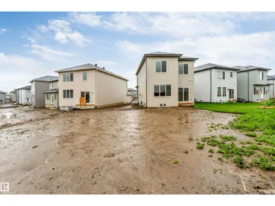 1336 11 AV NW photo 6