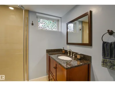 11210 60 ST NW photo 49