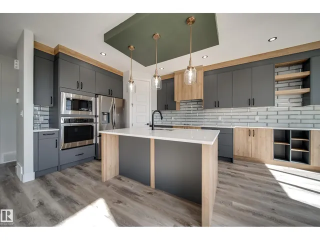 8515 183 AV NW, Edmonton