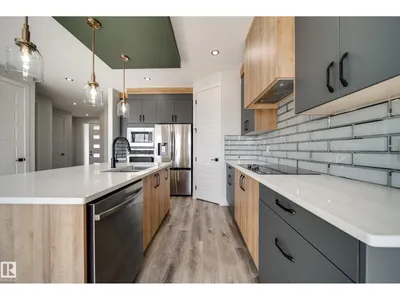 8515 183 AV NW photo 10