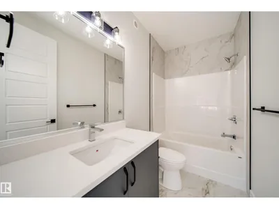8515 183 AV NW photo 29