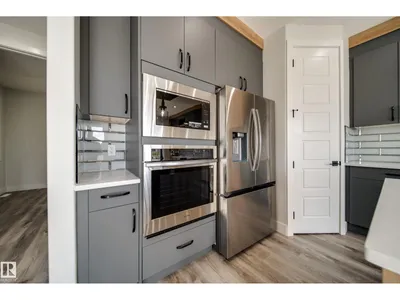 8515 183 AV NW photo 9