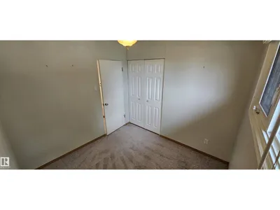 5307 114B ST NW photo 24