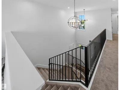 9624 99A ST NW photo 37