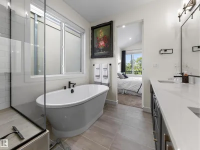 9624 99A ST NW photo 46