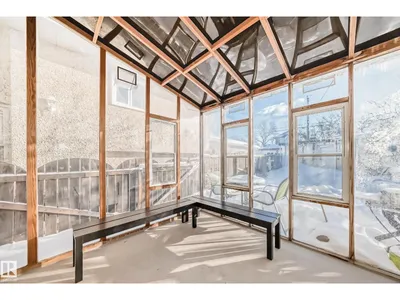 11429 89 ST NW photo 31