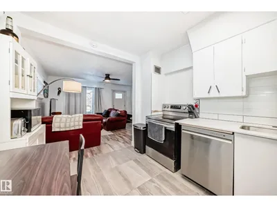 11429 89 ST NW photo 28
