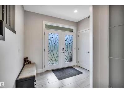 6 ELISE PL photo 4