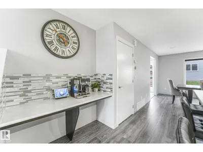 17724 58 ST NW photo 13