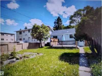 11730 125 ST NW photo 17