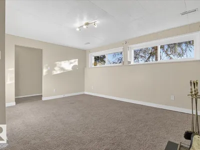 16206 79A AV NW photo 37