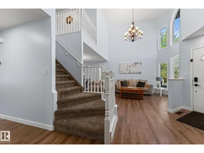 4532 210 ST NW photo 25