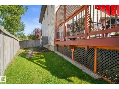 4532 210 ST NW photo 50