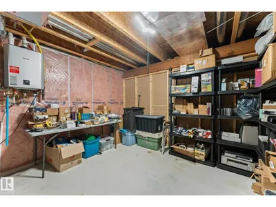 4532 210 ST NW photo 54