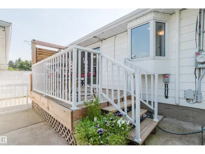 4708 106 AV NW photo 49