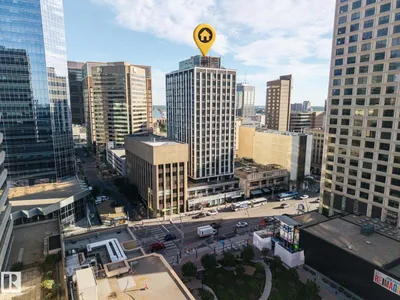 #1313 10024 JASPER AV NW photo 30