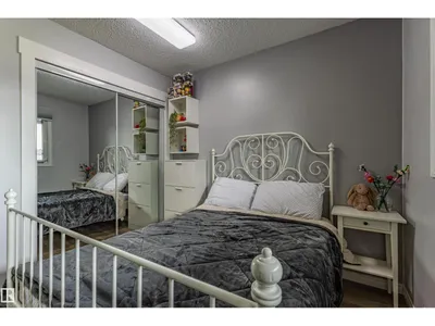 7408 180 Street NW photo 20