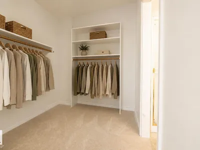 6804 102A AV NW photo 11