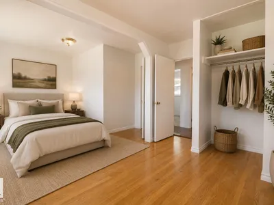 6804 102A AV NW photo 13