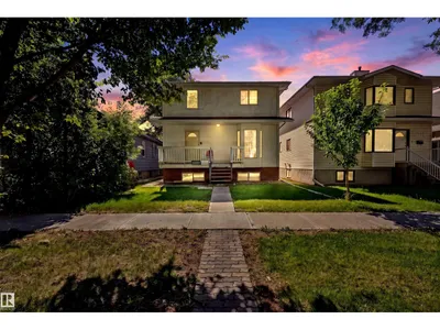 11111 81 AV NW photo 37