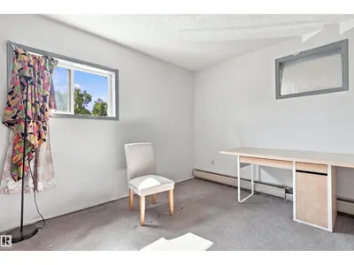 11111 81 AV NW photo 58