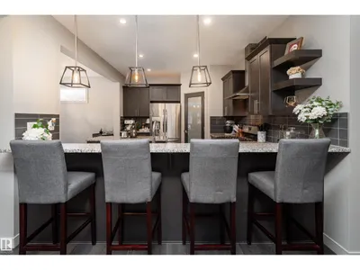 7038 172A AV NW photo 12