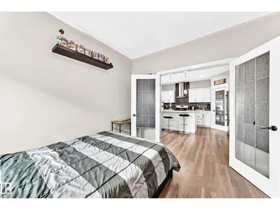1239 24 AV NW photo 17