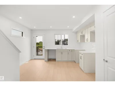 13135 214 ST NW photo 12