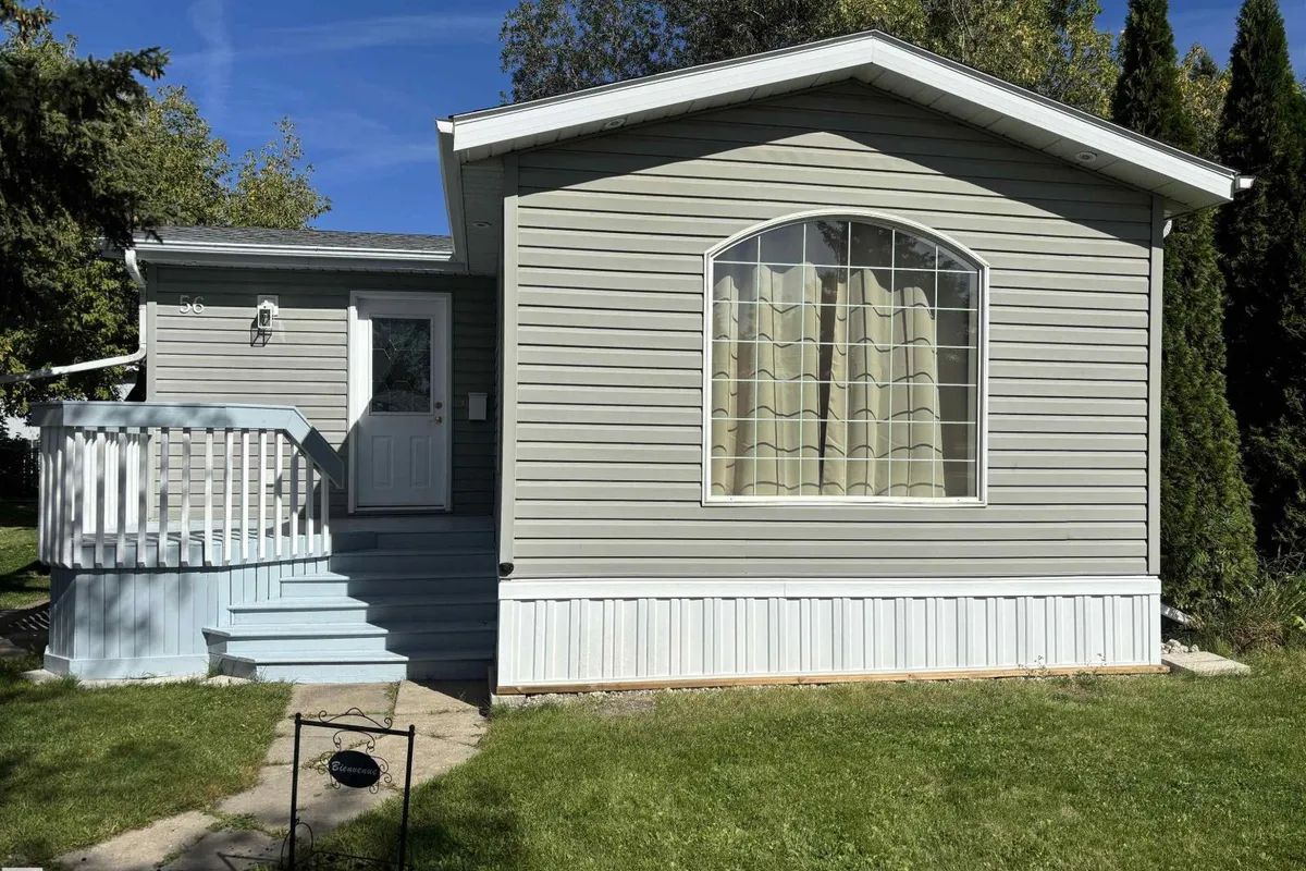 56 Rim RD NW exterior
