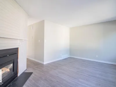 3129 139 AV NW photo 14