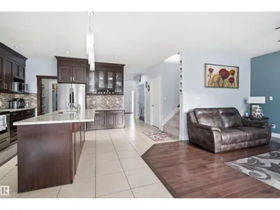 6014 60 ST photo 15
