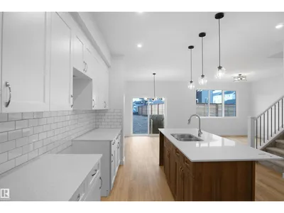 13132 214 ST NW photo 11