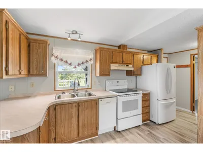 9 3400 48 ST photo 21