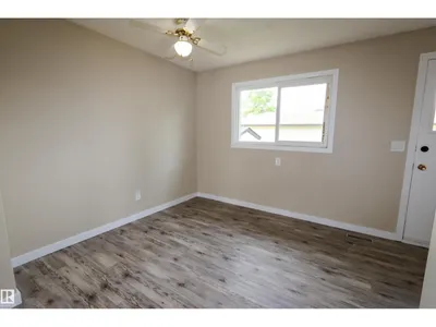 9704 104 ST photo 10
