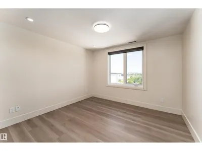 #401 1350 WINDERMERE WY SW photo 20
