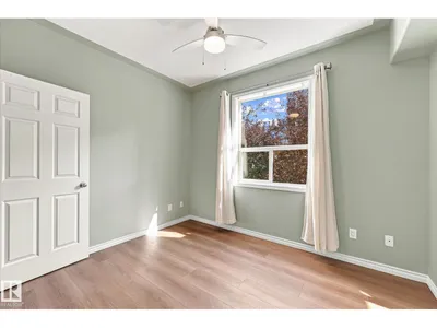 #403 10011 110 ST NW photo 32
