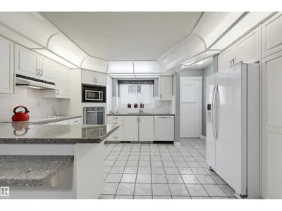11107 98 AV NW photo 11