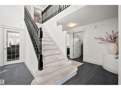 10656 181 AV NW photo 11