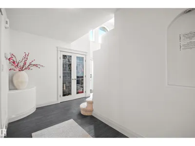 10656 181 AV NW photo 12
