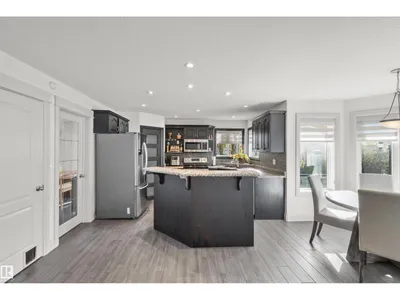 10656 181 AV NW photo 19