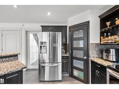 10656 181 AV NW photo 22