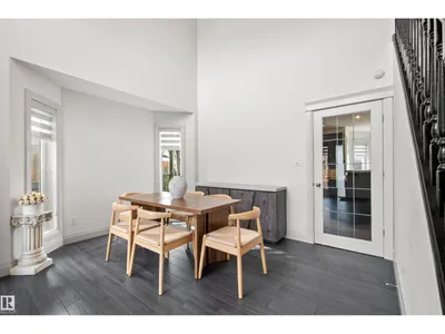 10656 181 AV NW photo 7