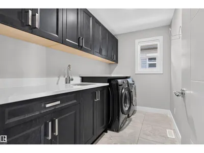 4225 CHARLES CL SW photo 52