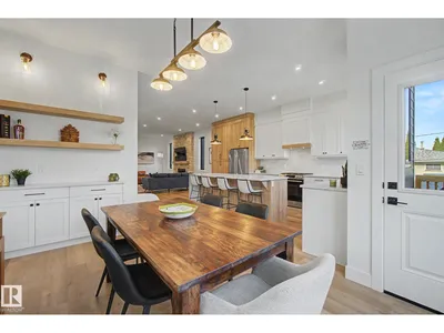 14711 88 AV NW photo 9